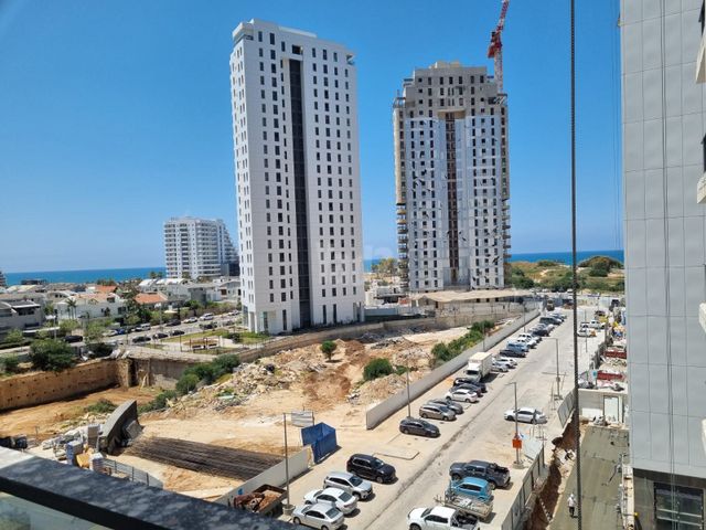 נורית הירש 5