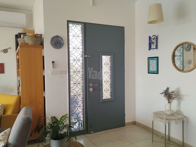 תכלת מרדכי 1