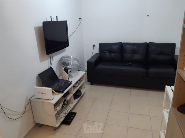 משה שרת 2