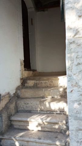 יחידת דיור להשכרה בירושלים — 2