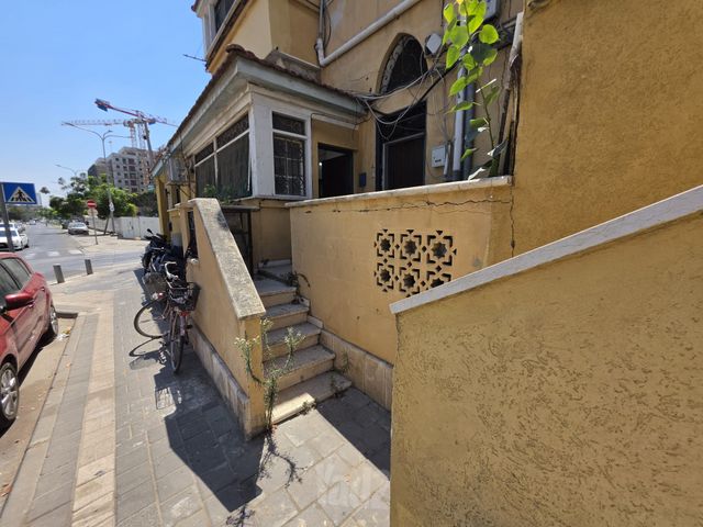 Tel Aviv-Yafo, Israel 3