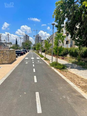 לכיש 48
