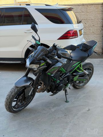 מודעת רכב קאוואסאקי Z900