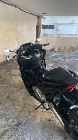 מודעת רכב הונדה FORZA750
