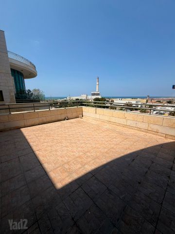 אבא קובנר 13
