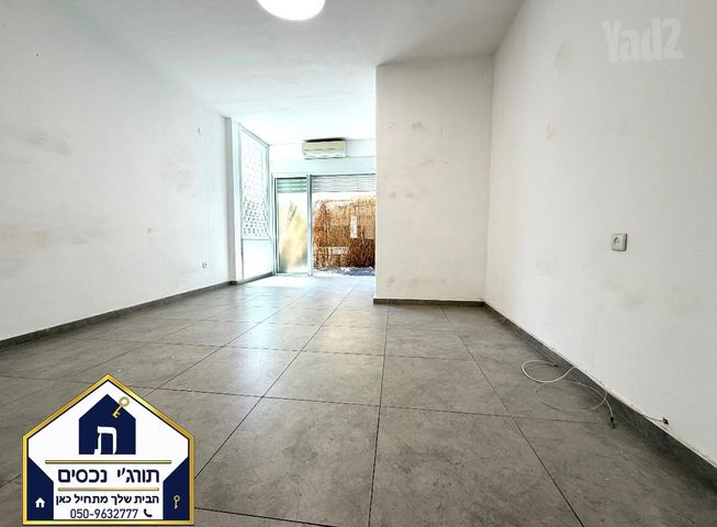 דירה, הל"ה, גבעתיים