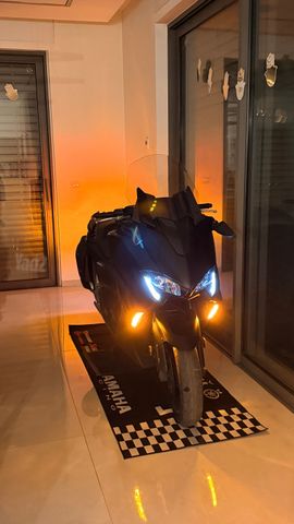 מודעת רכב ימאהה TMAX 560