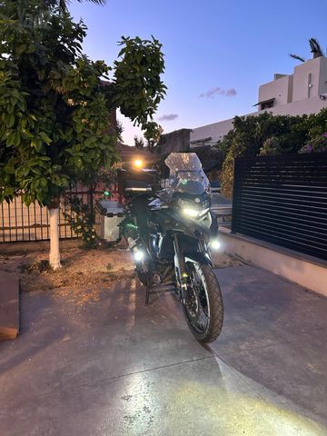מודעת רכב בנלי TRK502X