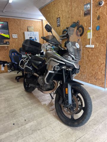 מודעת רכב CF MOTO 800MT