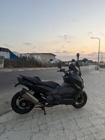 מודעת רכב סאן יאנג TL500