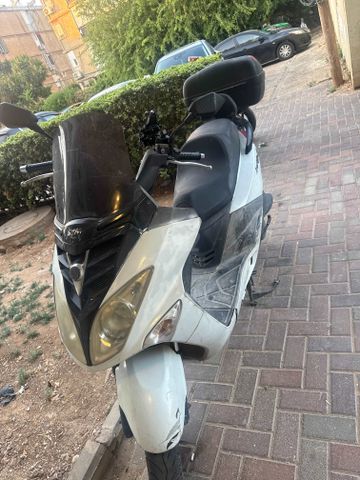 מודעת רכב סאן יאנג ג'וי רייד 125