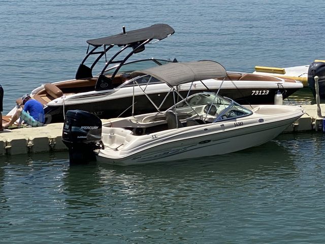 מודעת רכב Sea ray