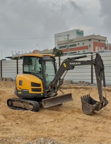 מודעת רכב מיני מחפר
