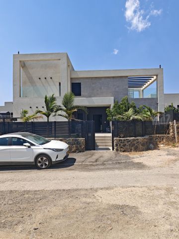 גבעת יואב 13