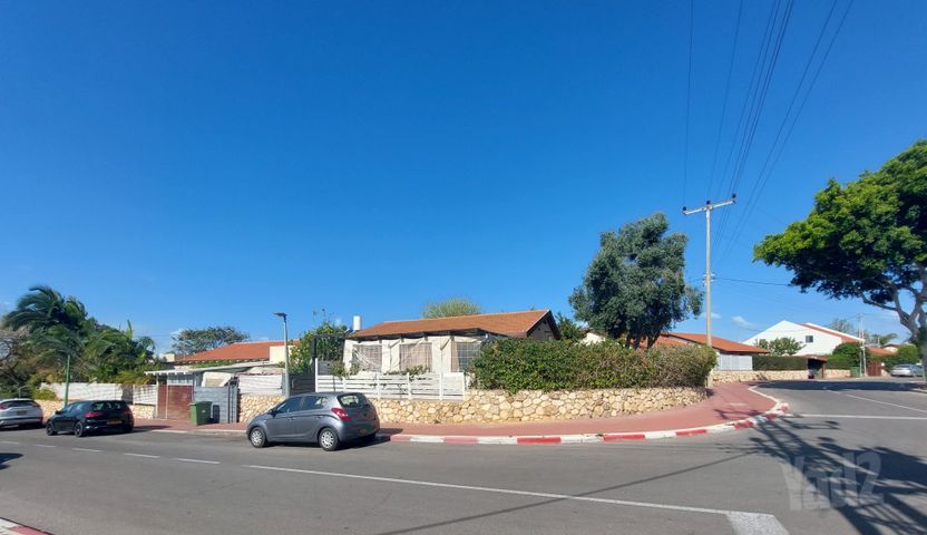 נתן אלבז 2