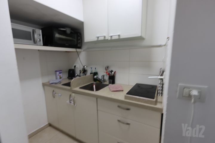 הקבלן 20