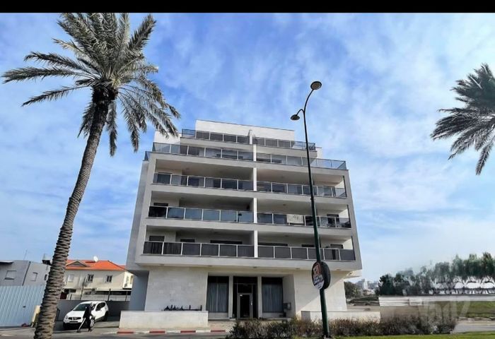 גג/ פנטהאוז, רמת חן ובן ציון, נתניה