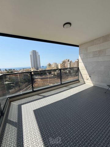 דר' ישראל בורגנסקי 