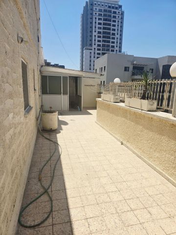 הרב יעקב טולדנו 