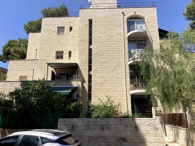הירדן 9