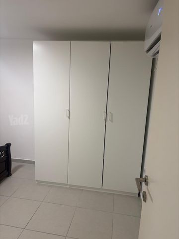 הנמל 21