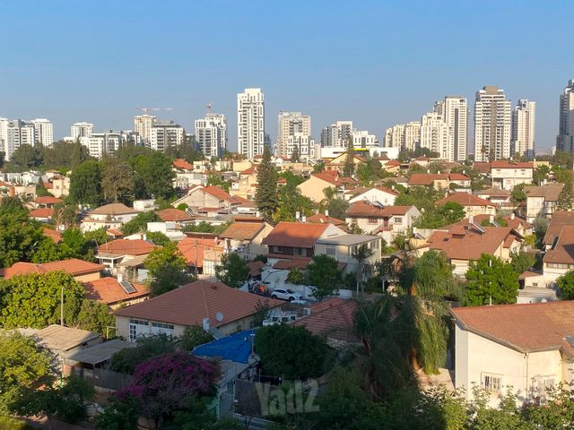 חנה ומיכאל לוין 