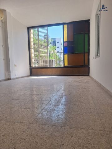 Givatayim, Israel 5