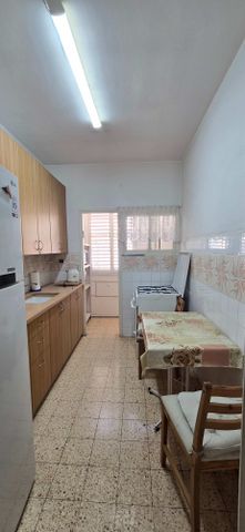 דירה, נאות רחל, חולון