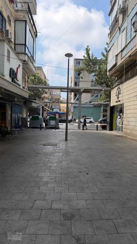 חנויות/ שטח מסחרי, צפון מערב מרכז העיר, נתניה