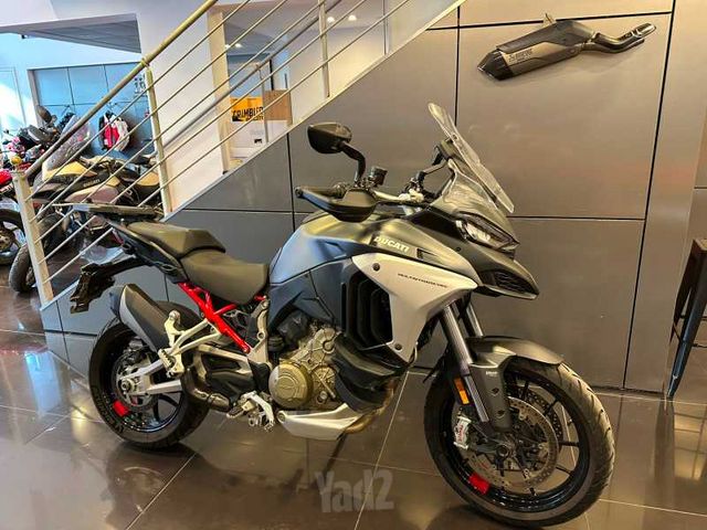 מודעת רכב דוקאטי מולטיסטרדה V4s