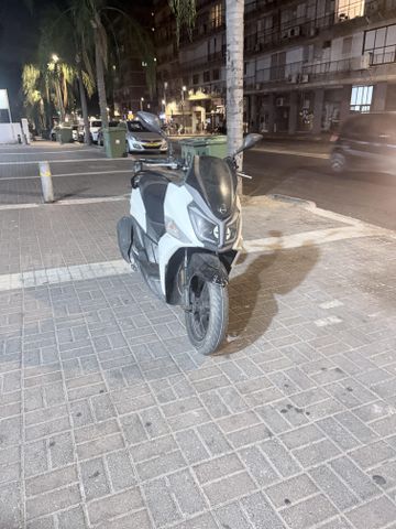 מודעת רכב סאן יאנג Jet 14 EVO