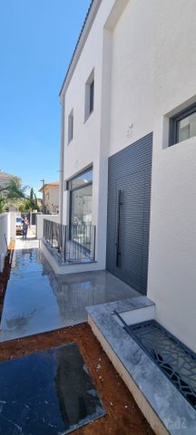 Petah Tikva, Israel 4