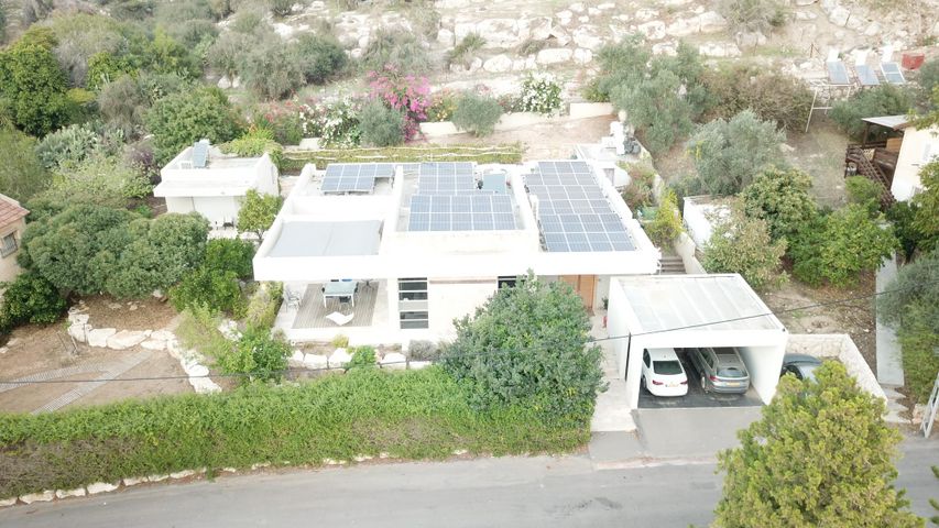 מלבר 52