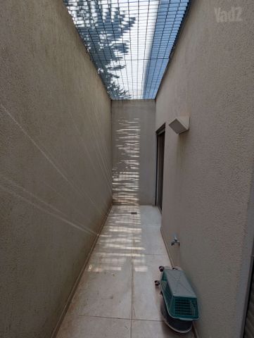 Ramat Gan, Israel 6