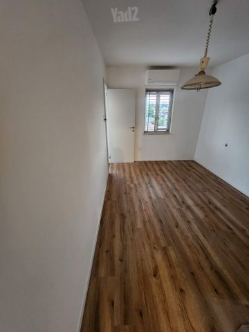 Petah Tikva, Israel 3
