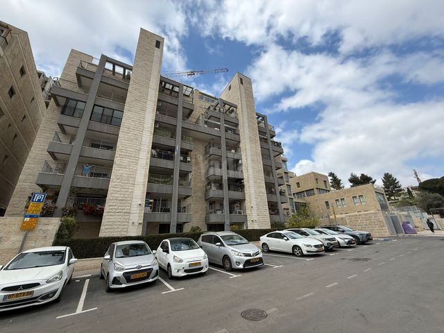 דירה