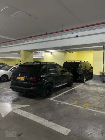 X5 3.0 si אוט׳ 5 מק 3.0 (272 כ״ס)