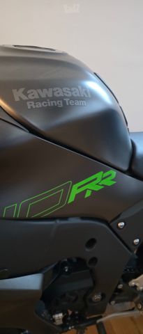 מודעת רכב קאוואסאקי נינג'ה ZX 10R