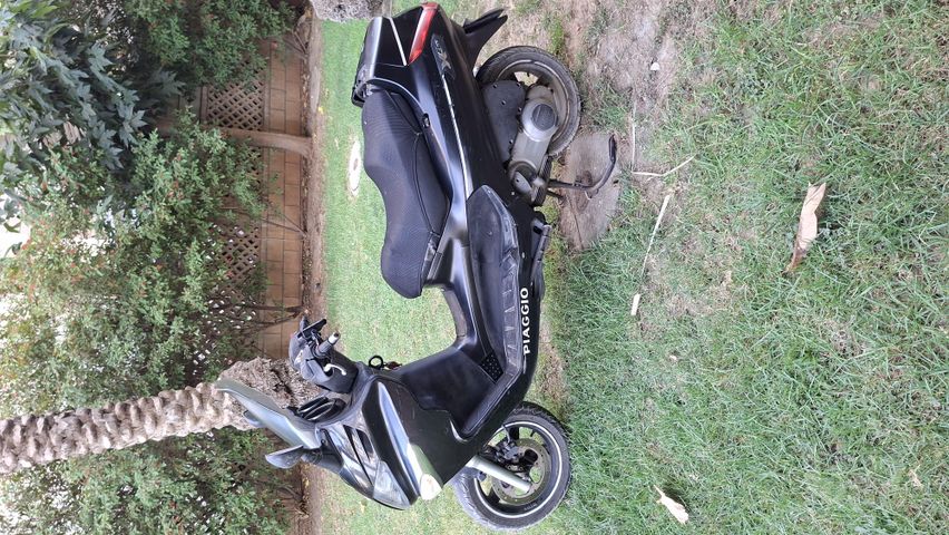 מודעת רכב פיאג'ו X-Evo 250