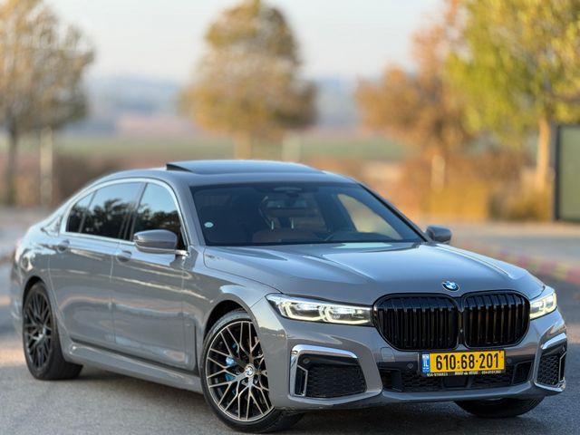 סדרה 7 4X2 M-Sport 745Le פלאג-אין אוט׳ 3.0 (286 כ״ס)