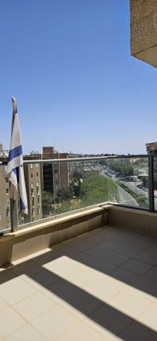 יהודה 77
