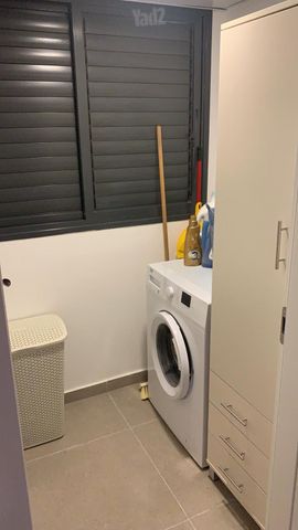 דליה רביקוביץ' 1