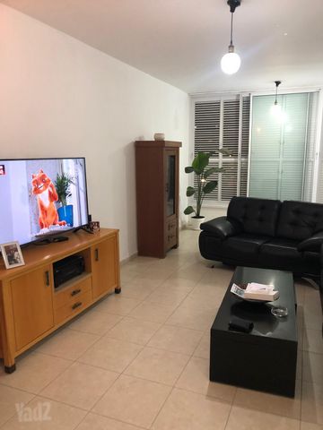 שדרות ירושלים 68