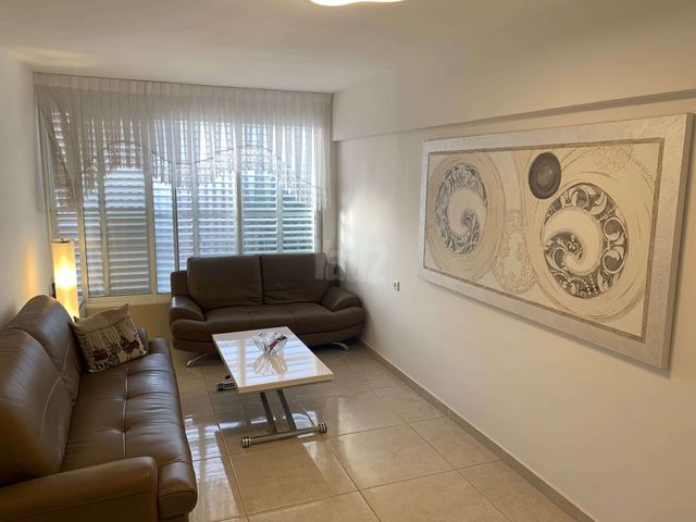 הפרדס 11