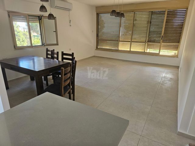 שדרות אבא חושי 21