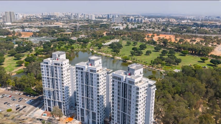 Ramat Gan, Israel 10