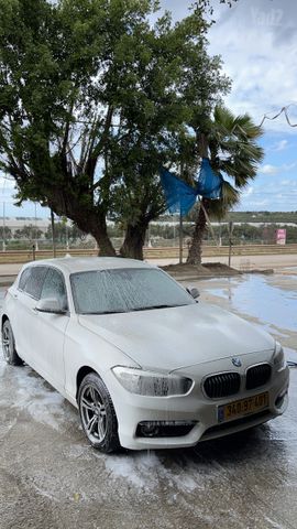 מודעת רכב ב מ וו סדרה 1