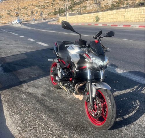 מודעת רכב קאוואסאקי Z650 abs