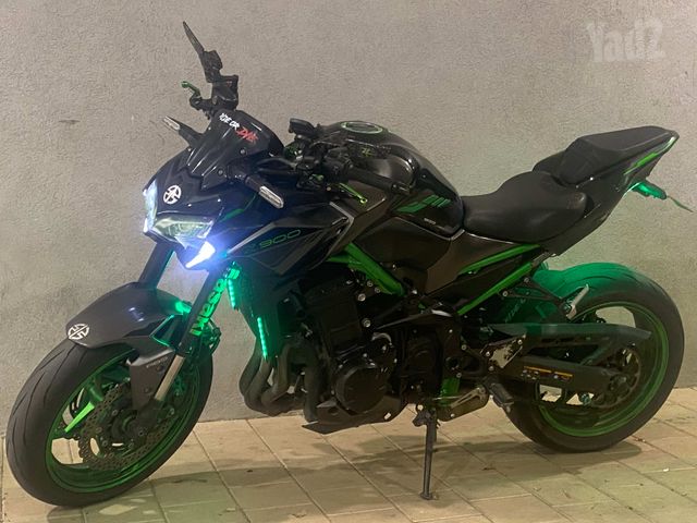 מודעת רכב קאוואסאקי Z900