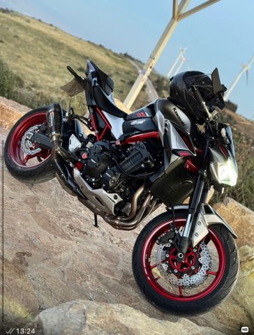 מודעת רכב קאוואסאקי Z900